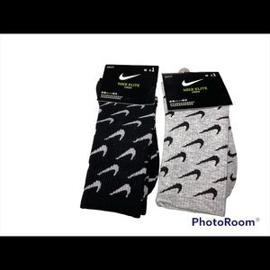 2 for 18 fashionable socks